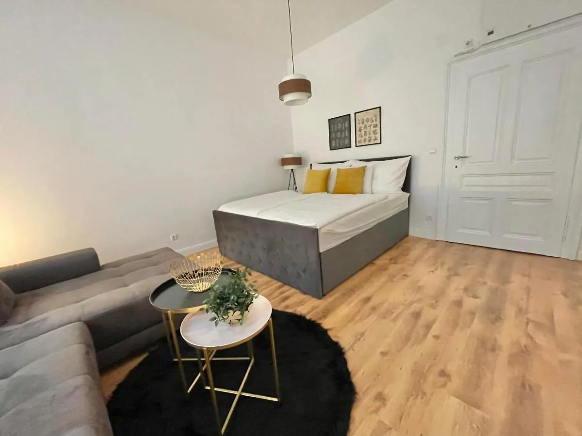 Apartment Maximilian Wien